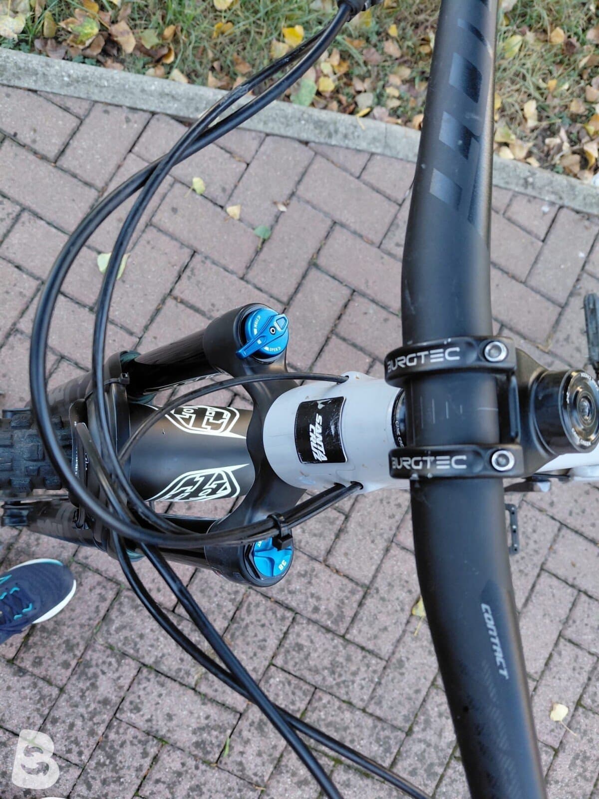 Santa Cruz NOMAD 6 C KIT S 2023