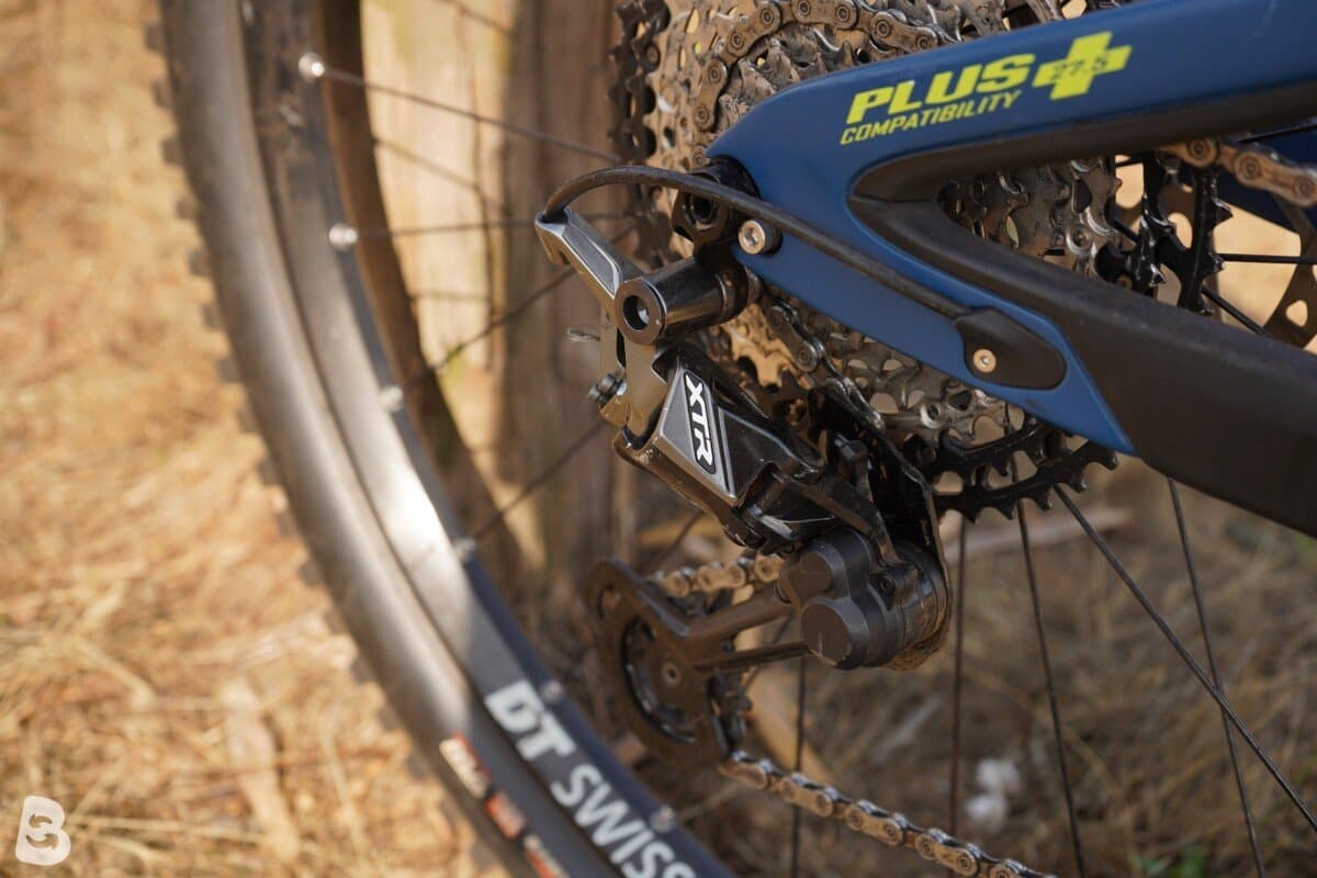 Pivot Firebird 29 Pro XT/XTR w/ Carbon Wheels 2021