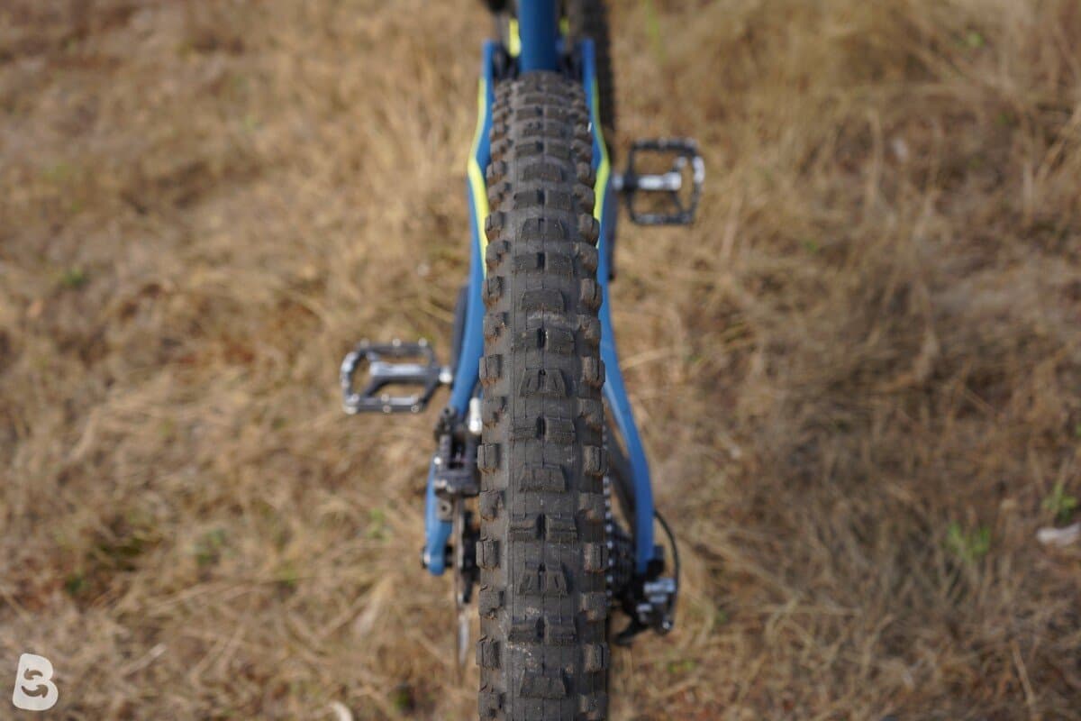 Pivot Firebird 29 Pro XT/XTR w/ Carbon Wheels 2021