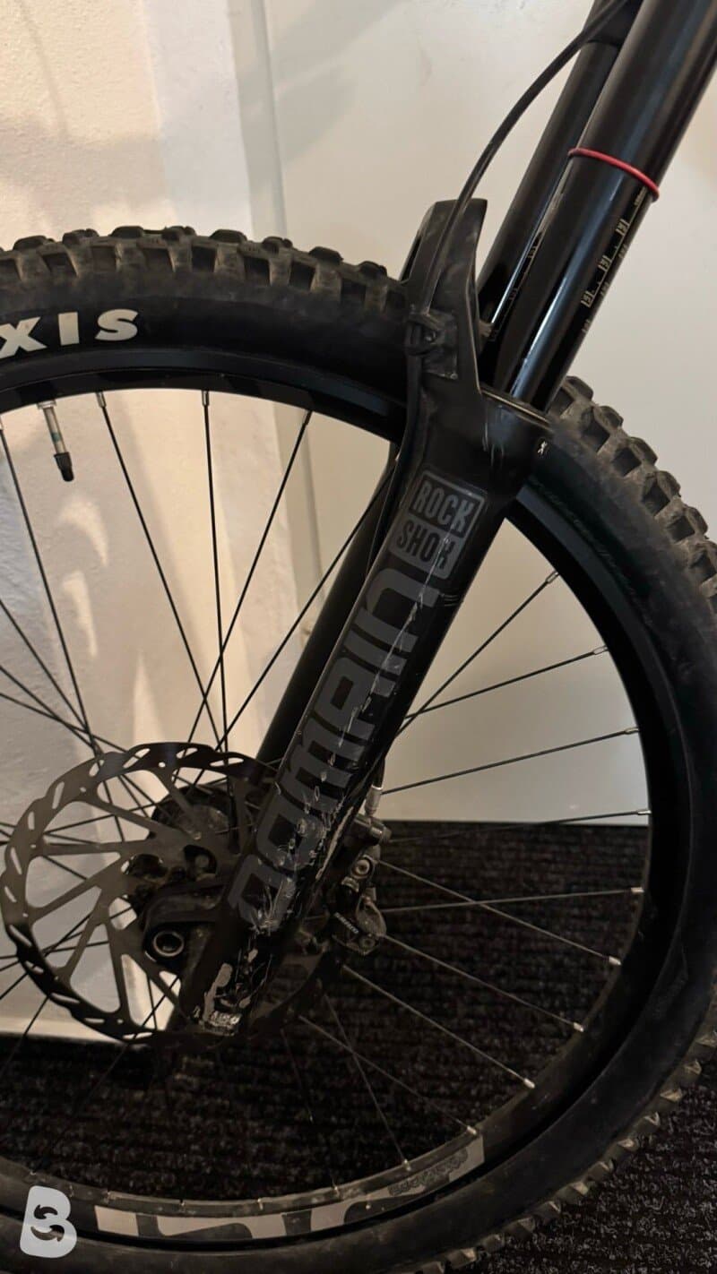 Commencal CLASH ORIGIN + RAGEI 2022