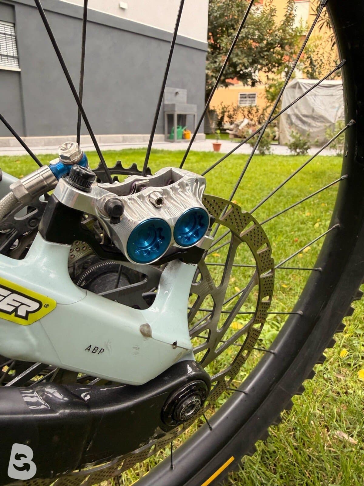 Trek Slash 8 Gen 6 2024