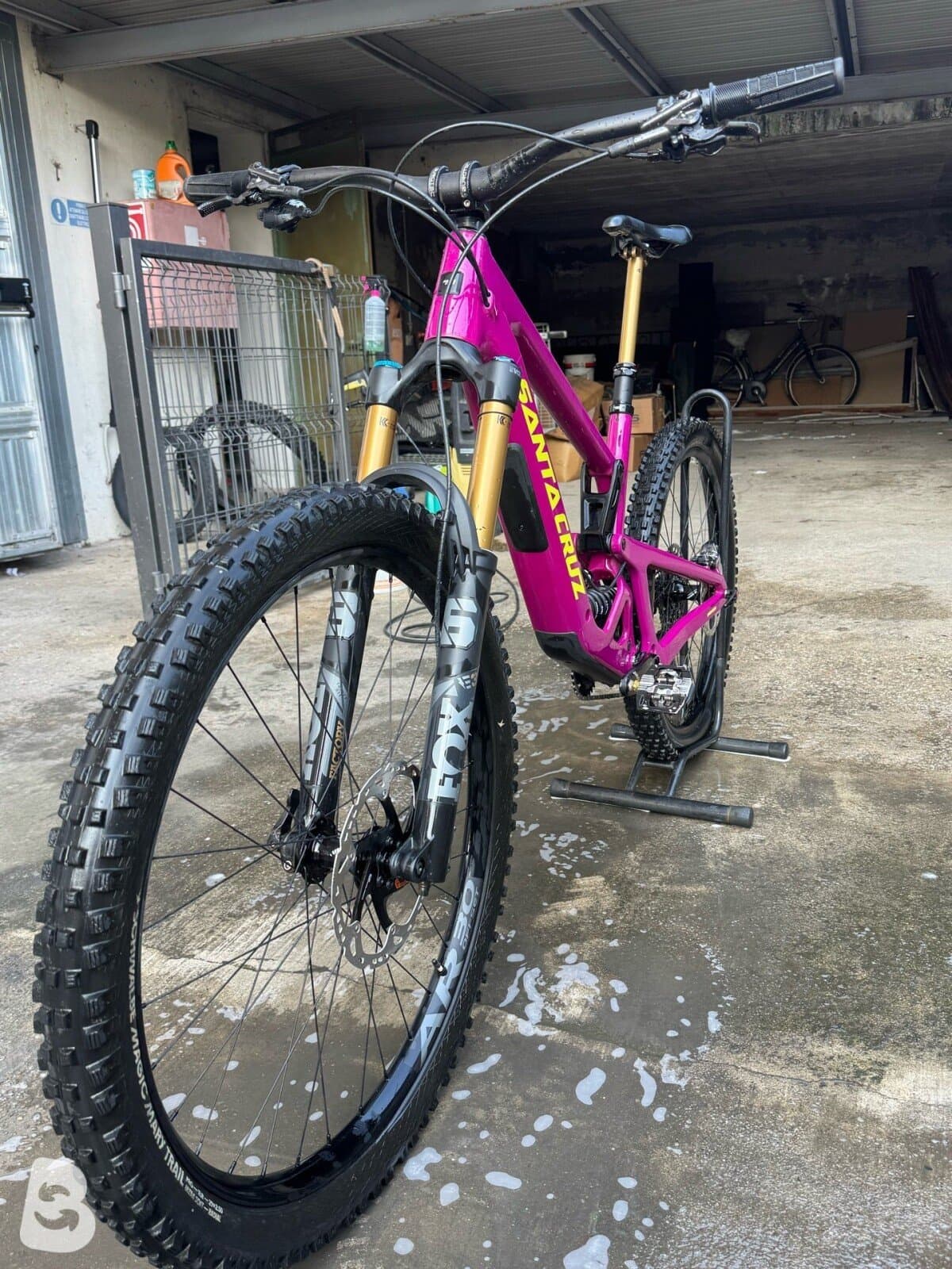 Santa Cruz Bronson 2025