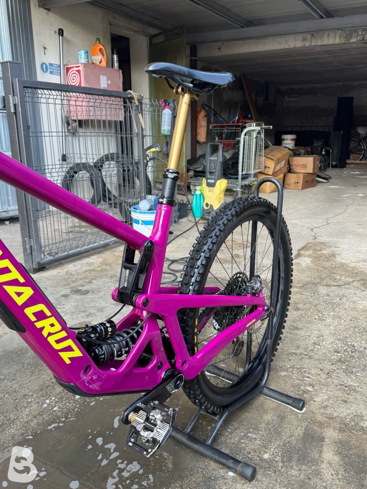 Santa Cruz Bronson 2025