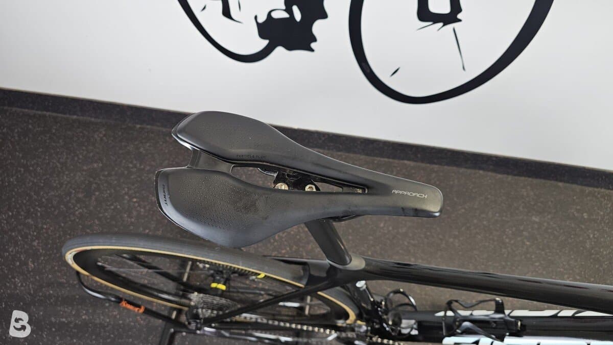 Giant Tcr advanced 0 disc ultegra di2 2x12 + carbon wheels Mavic 2023