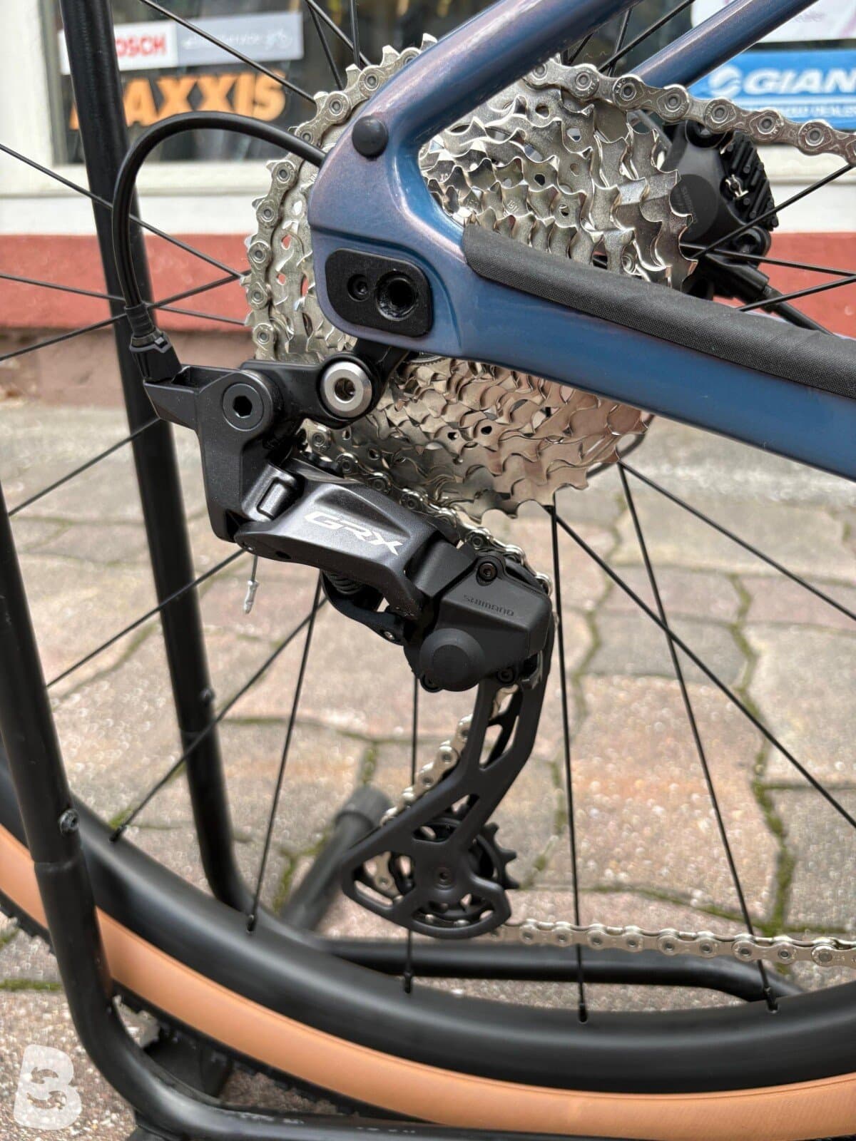 Liv Devote Advanced 2 2026