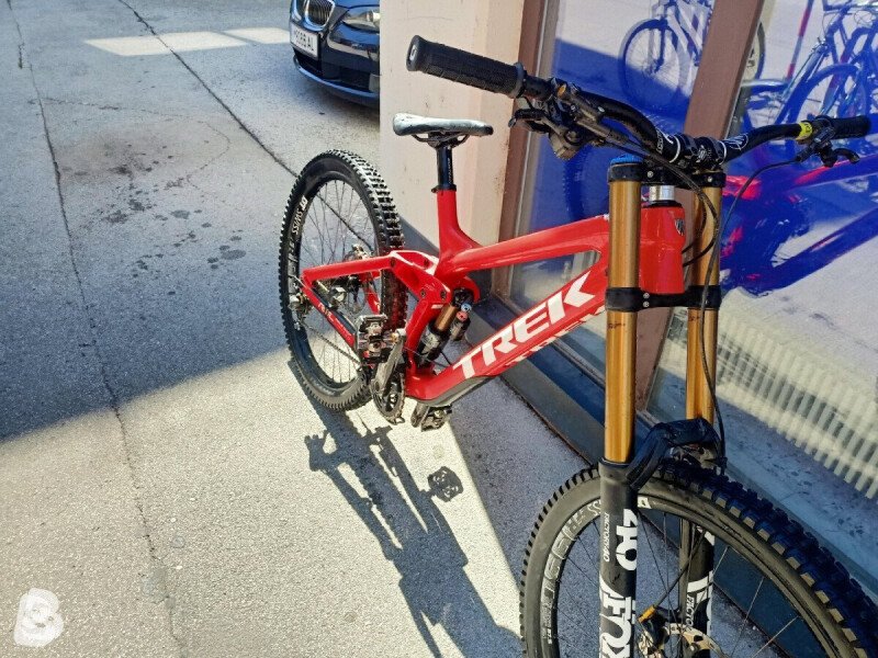 Trek Session 9.9