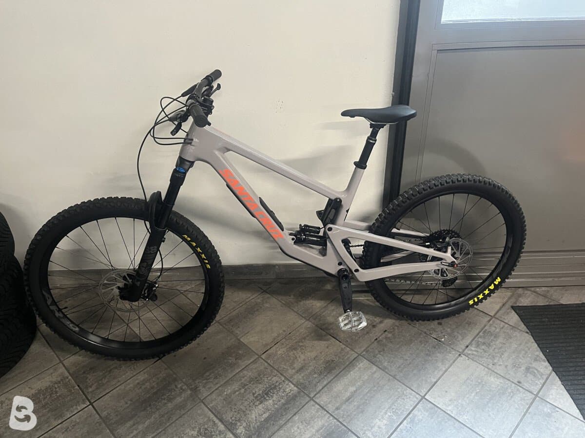 Santa Cruz Nomad 6 2023