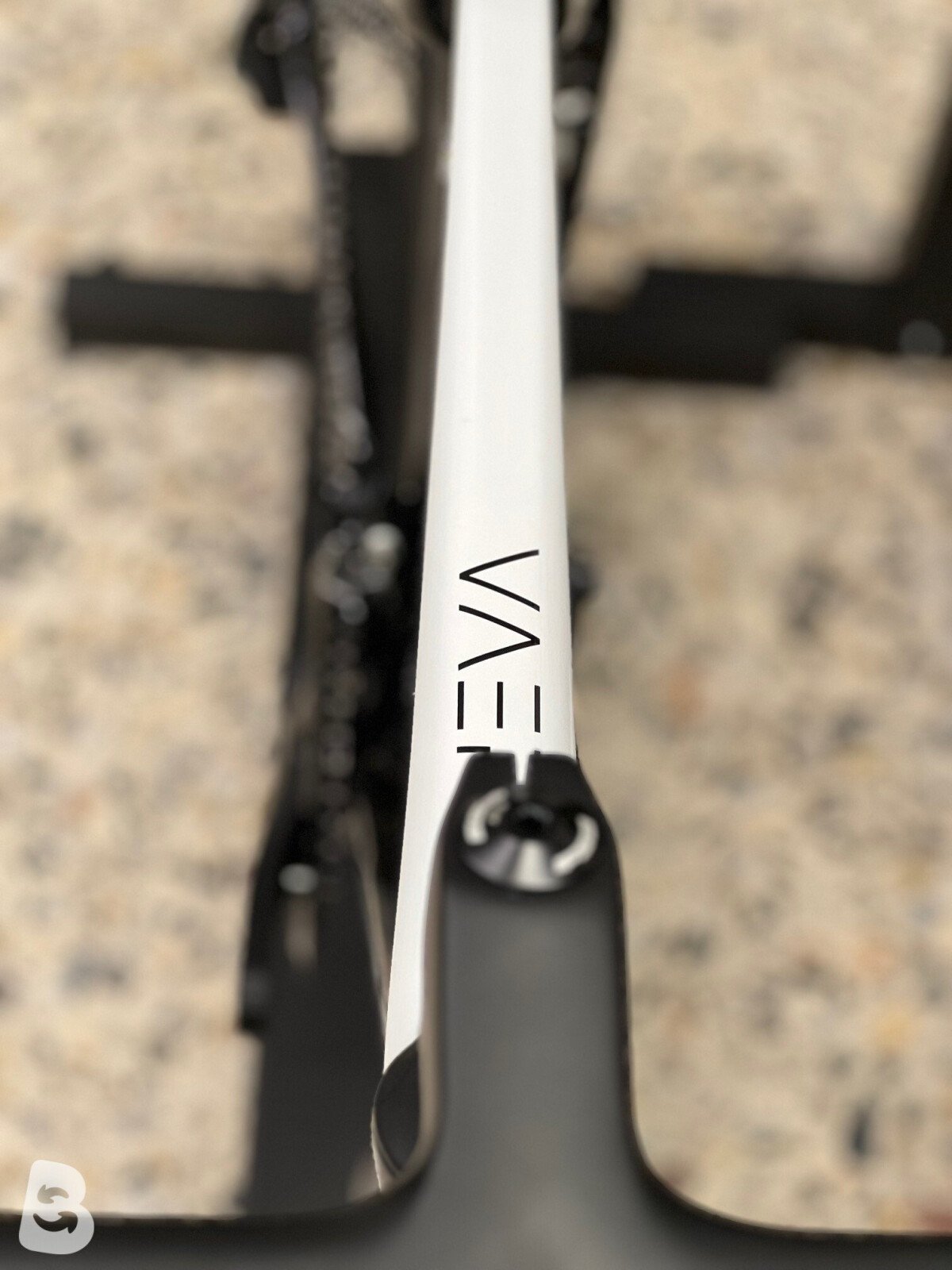 Whistle VAERO 105 12V 2024