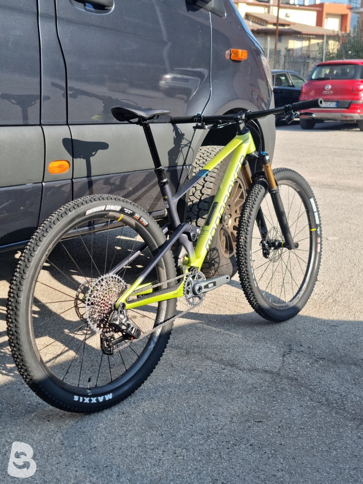 Mondraker F-Podium Carbon RR 2025