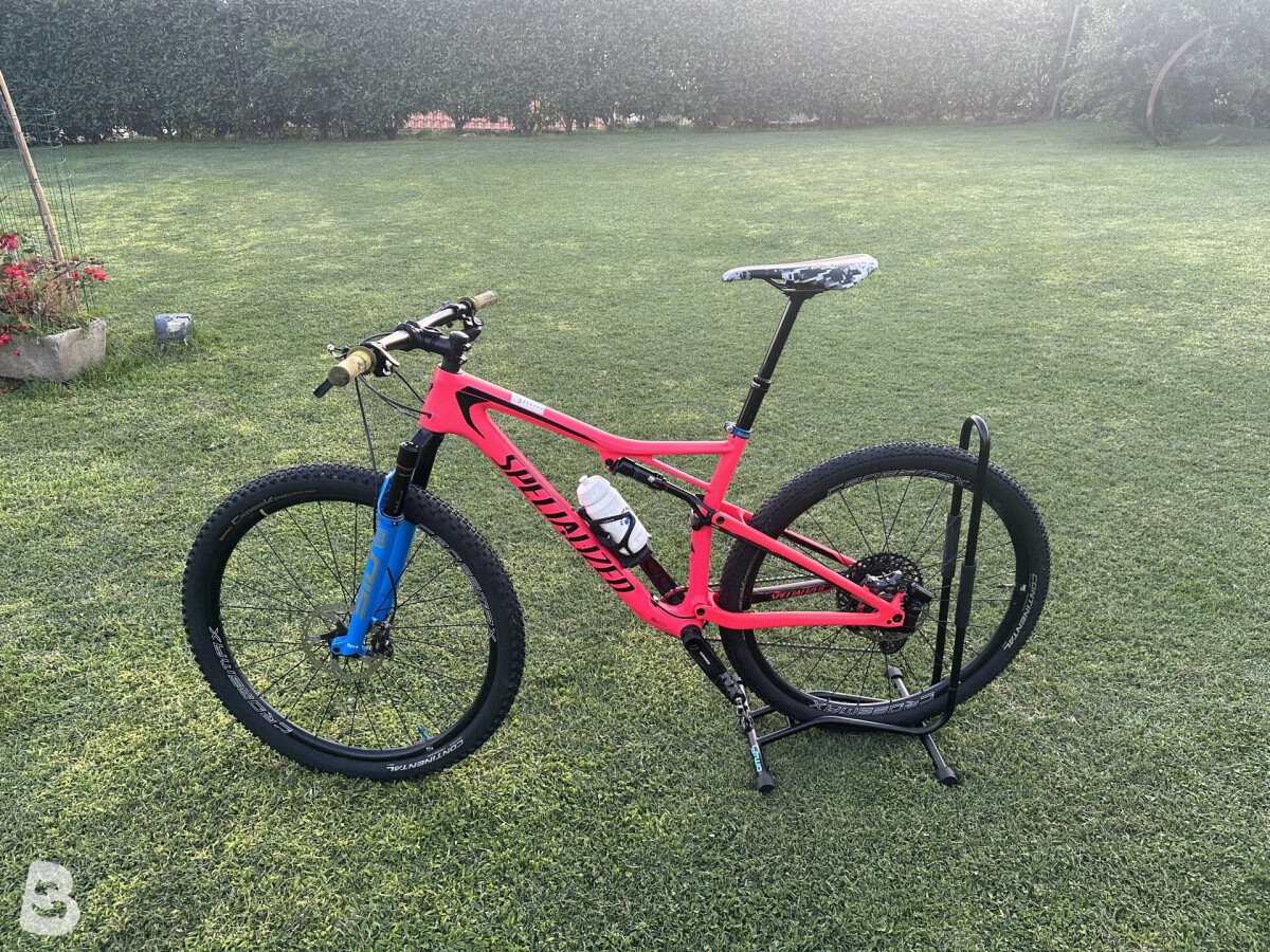 Specialized Epic Comp Carbon 2018